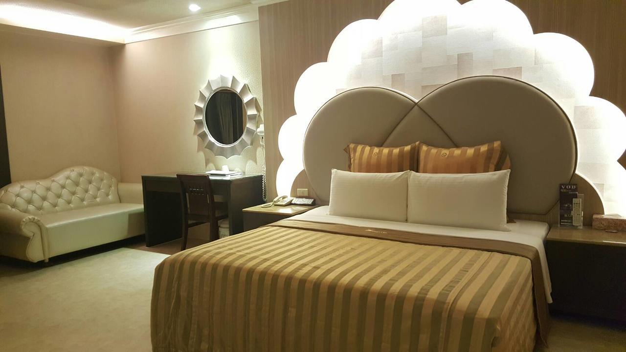 Full Moon Boutique Motel Hszincsu Kültér fotó
