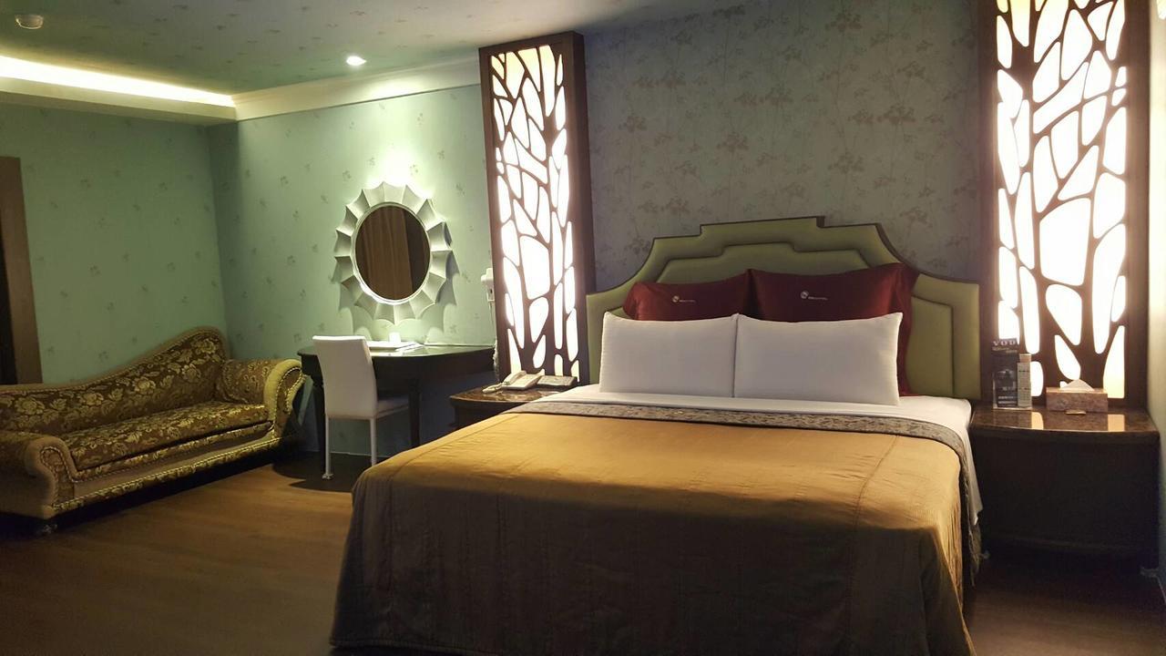 Full Moon Boutique Motel Hszincsu Kültér fotó