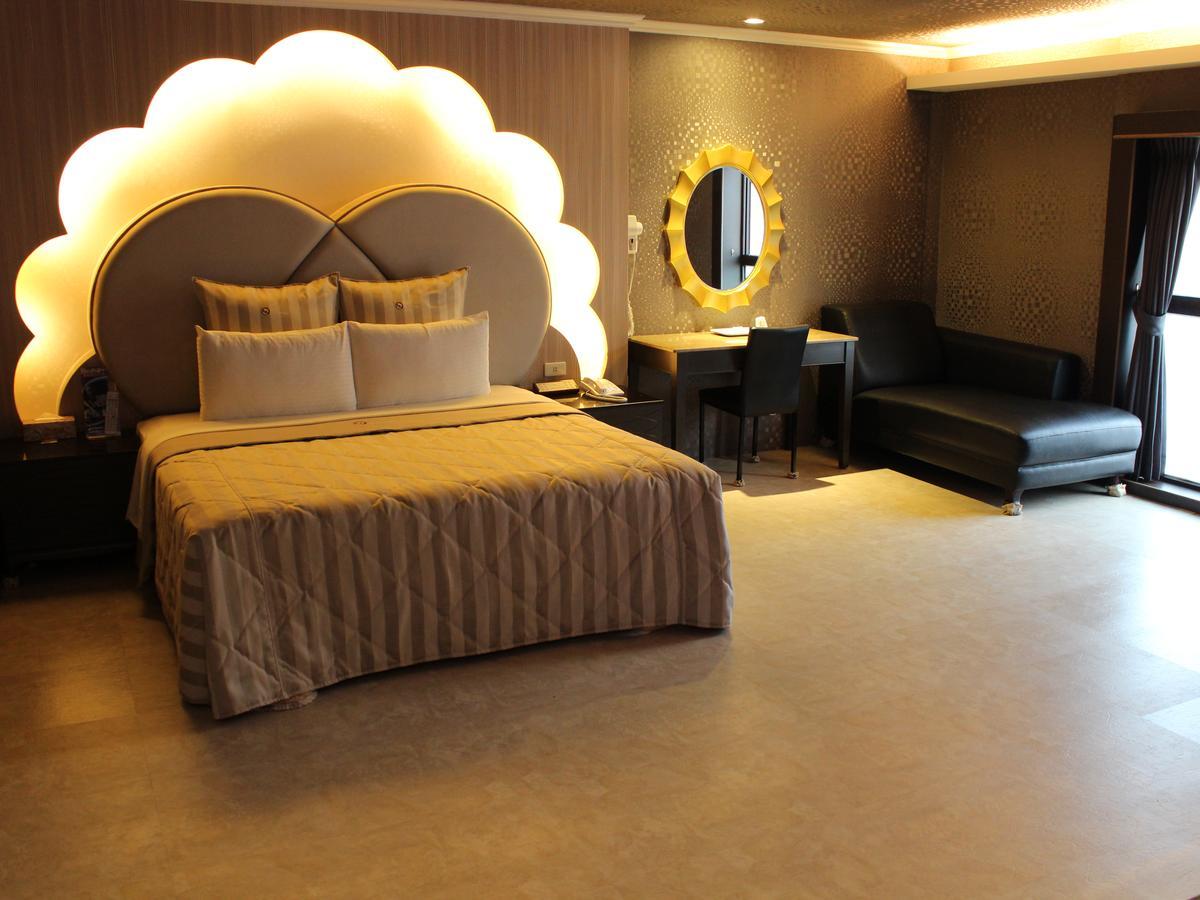 Full Moon Boutique Motel Hszincsu Kültér fotó
